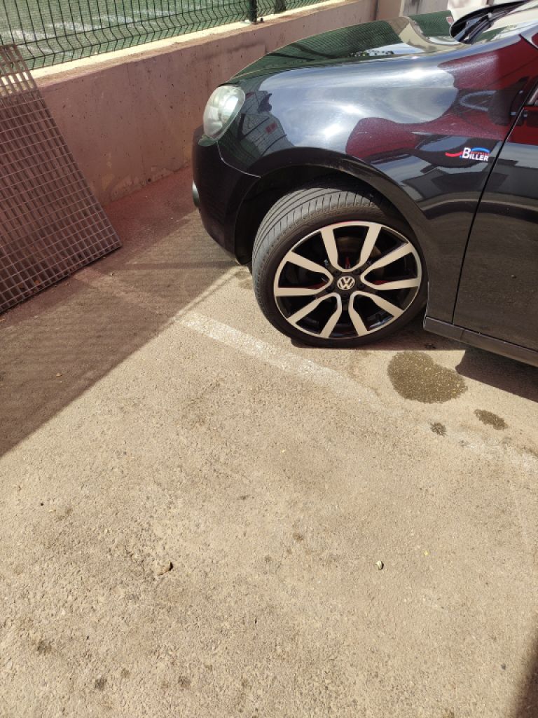 Volkswagen Golf VI 2.0 TDI 2012 – Negro, Asientos Alcántara