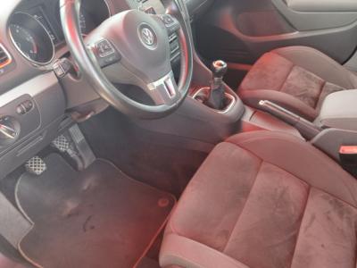 Volkswagen Golf VI 2.0 TDI 2012 – Negro, Asientos Alcántara