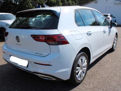 VW Golf 8 Hybrid DSG