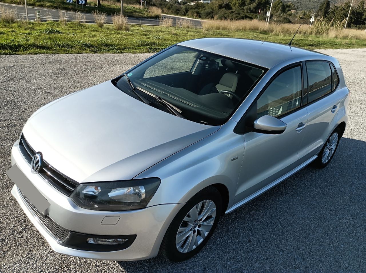 VW Polo edición especial Life 1.ª mano Aire acondicionado Permuta posible