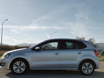 VW Polo edición especial Life 1.ª mano Aire acondicionado Permuta posible