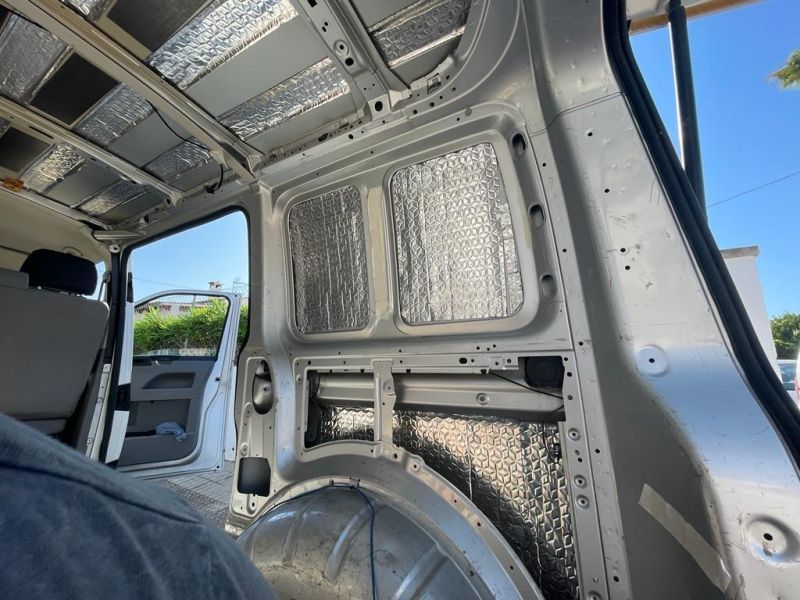 VW T5 Bus Camper – ¡listo para nuevas aventuras!