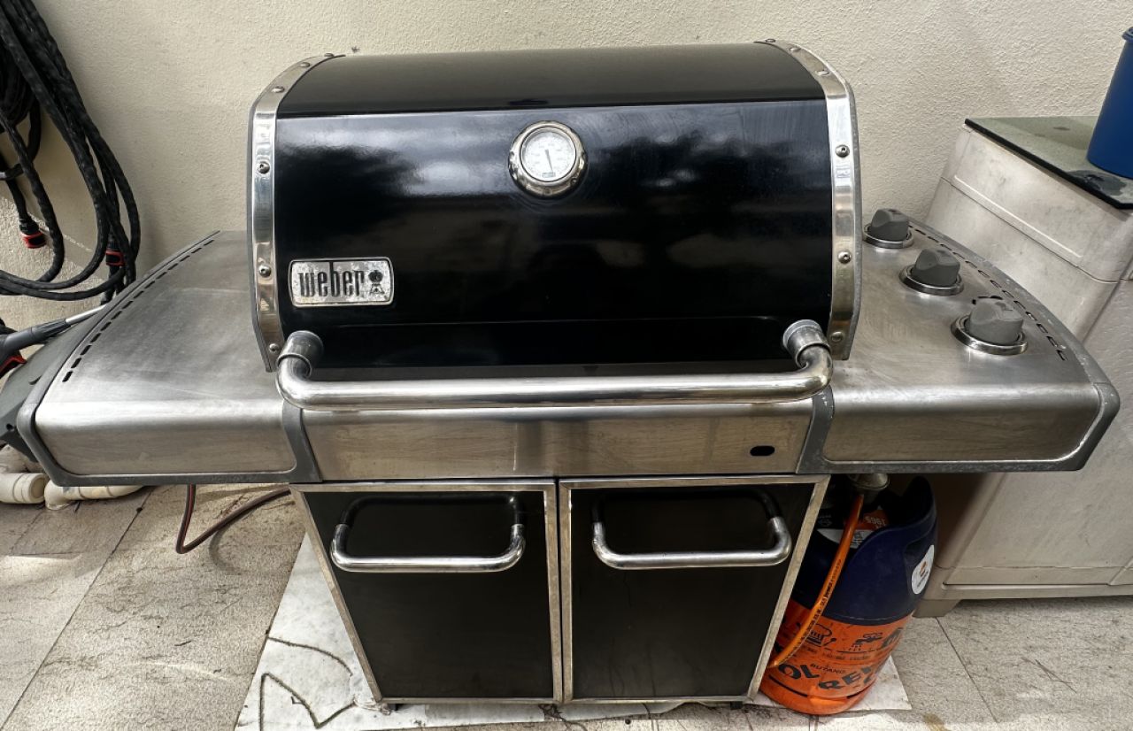 Barbacoa de gas Weber – 600€