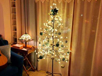 Árbol de Navidad eléctrico