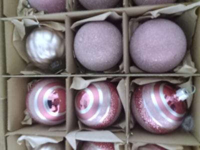 Glass Christmas baubles beige rose ........ 38 pcs.