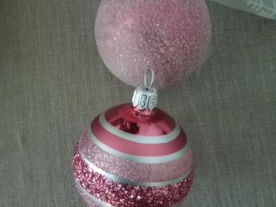 Glass Christmas baubles beige rose ........ 38 pcs.