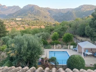 Se alquila habitación en una casa con una hermosa ubicación en las afueras de Campanet/Mallorca