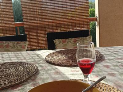 Se alquila habitación en una casa con una hermosa ubicación en las afueras de Campanet/Mallorca