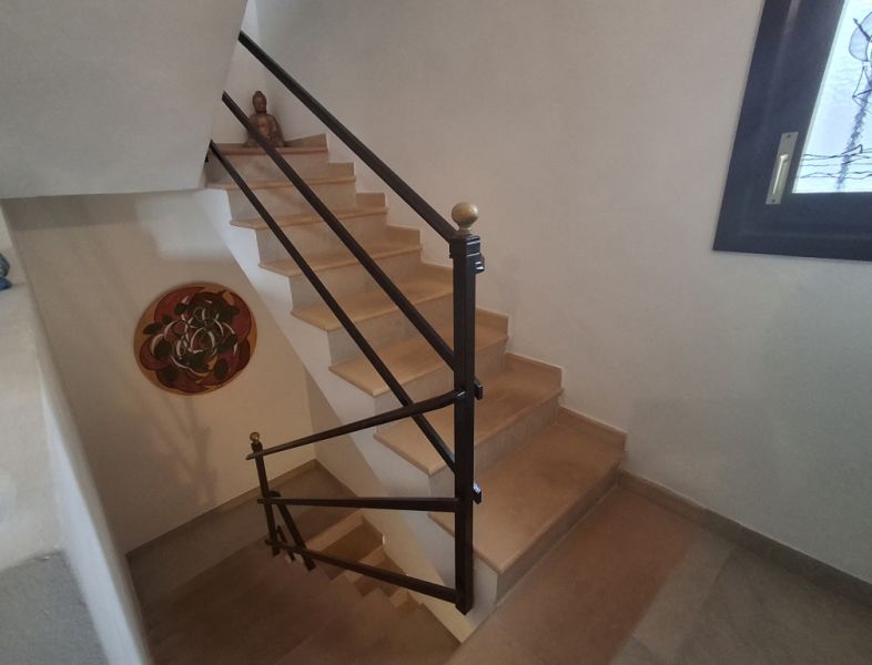 Winter: 2-level chalet with oil central heating, garden and pool in Cala Dor - near the harbor -- CH 23 WT