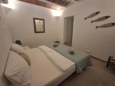 Winter: 2-level chalet with oil central heating, garden and pool in Cala Dor - near the harbor -- CH 23 WT