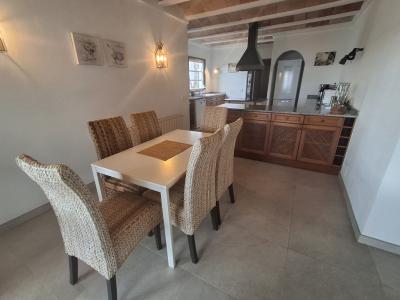 Winter: 2-level chalet with oil central heating, garden and pool in Cala Dor - near the harbor -- CH 23 WT