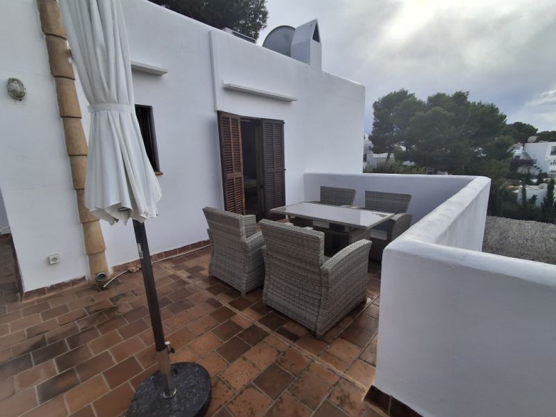 Winter: 2-level chalet with oil central heating, garden and pool in Cala Dor - near the harbor -- CH 23 WT