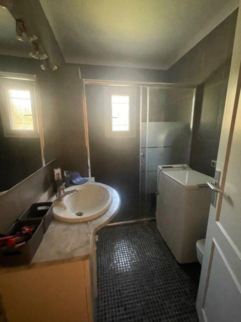 Winter: 2 Etagenchalet mit Olzentralheizung und Pool in Cala Dor -- CH 12 WT