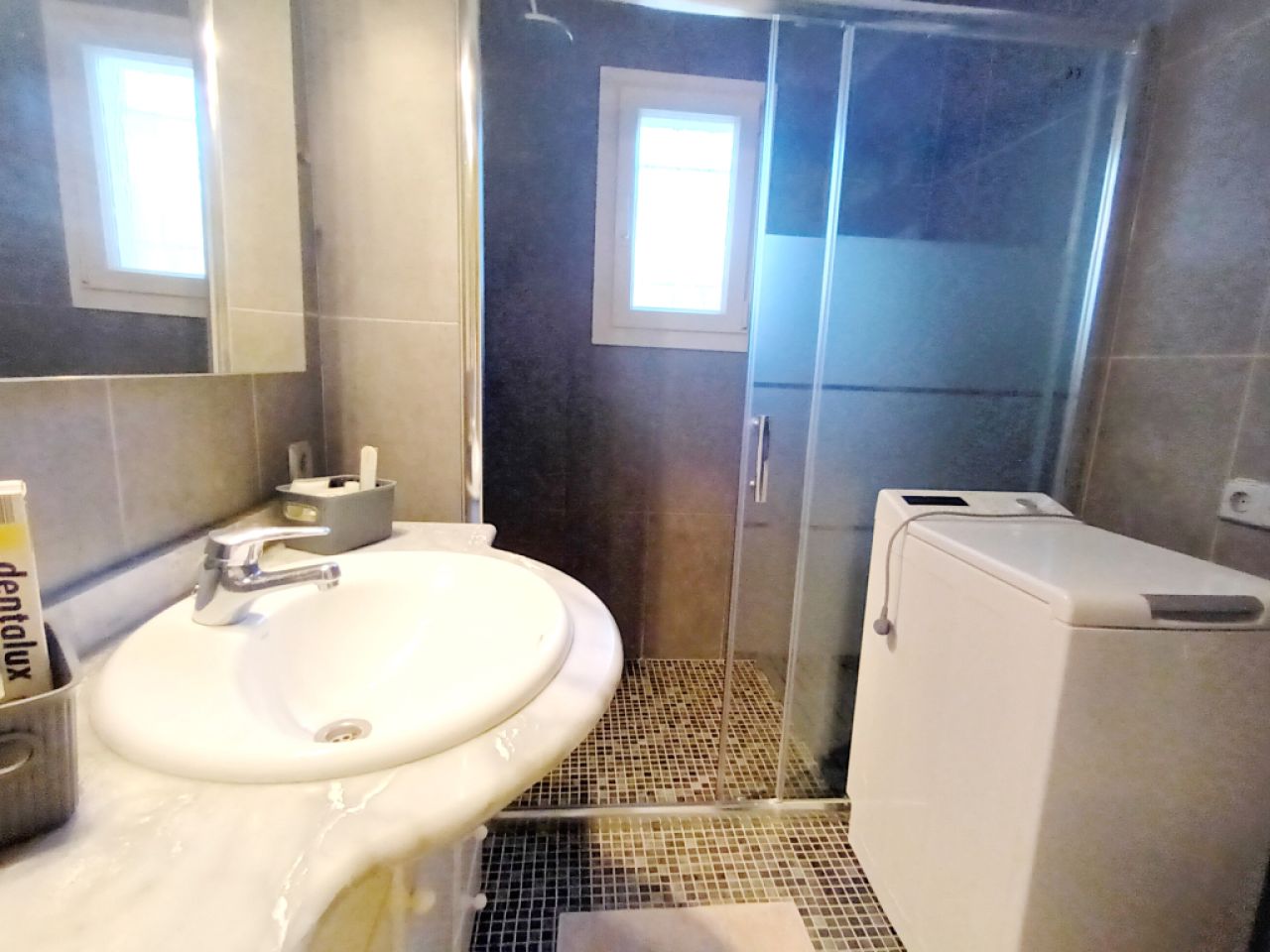 Winter: 2 Etagenchalet mit Olzentralheizung und Pool in Cala Dor -- CH 12 WT