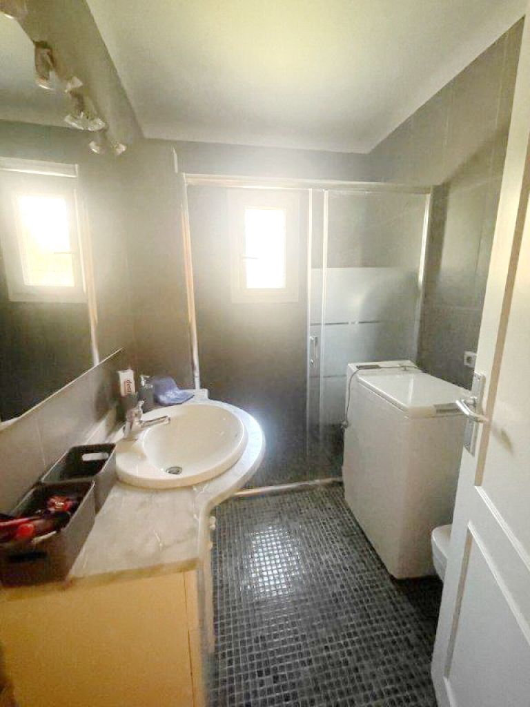 Winter: 2 Etagenchalet mit Olzentralheizung und Pool in Cala Dor -- CH 12 WT