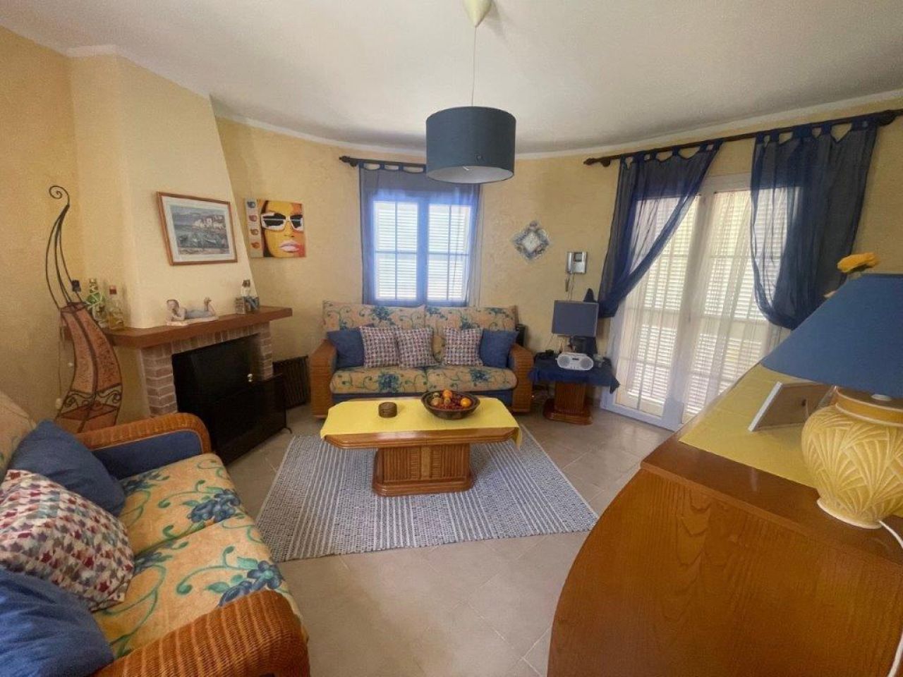 Winter: 2 Etagenchalet mit Olzentralheizung und Pool in Cala Dor -- CH 12 WT