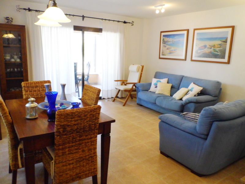 WINTER: 2 Etagenchalet mit Terrassen und Garten in Sa Rapita ---