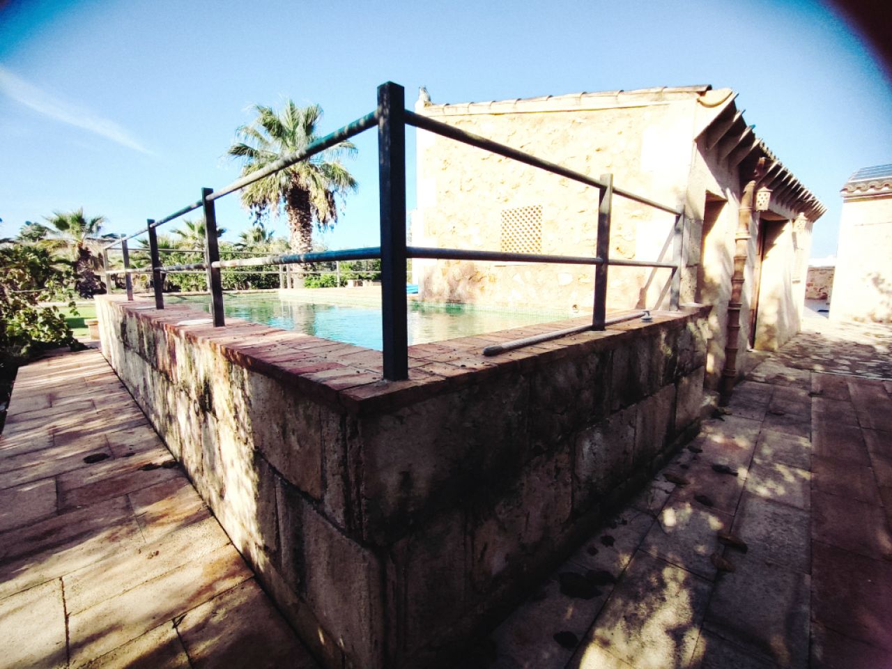 Winter: 2 Häuser auf einem Grundstück mit AC,Kamin und guter Lage bei Campos --- F 92 a + b WT