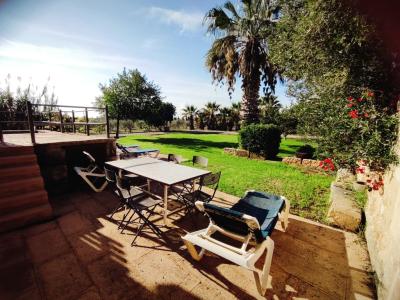 Winter: 2 Häuser auf einem Grundstück mit AC,Kamin und guter Lage bei Campos --- F 92 a + b WT