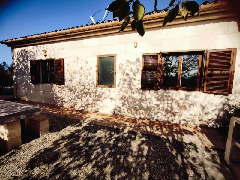 Winter: 2 Häuser auf einem Grundstück mit AC,Kamin und guter Lage bei Campos --- F 92 a + b WT