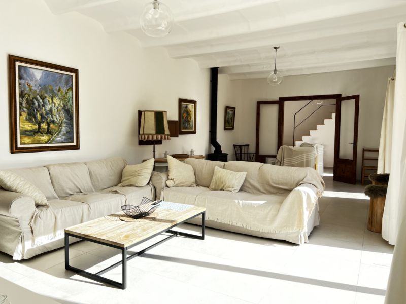 WINTER: 2 stöckige Finca mit Ölzentralheizung bei Montouri ---- F 78 WT