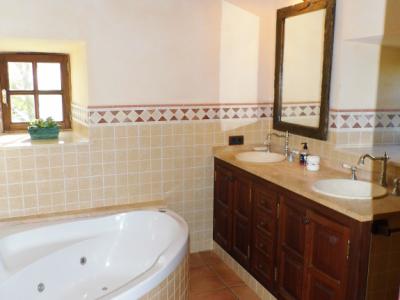 WINTER 25 / 26 : Grosse FInca mit Heizung, Pool und in ruhiger Lage bei Felanitx -- F 13 WT