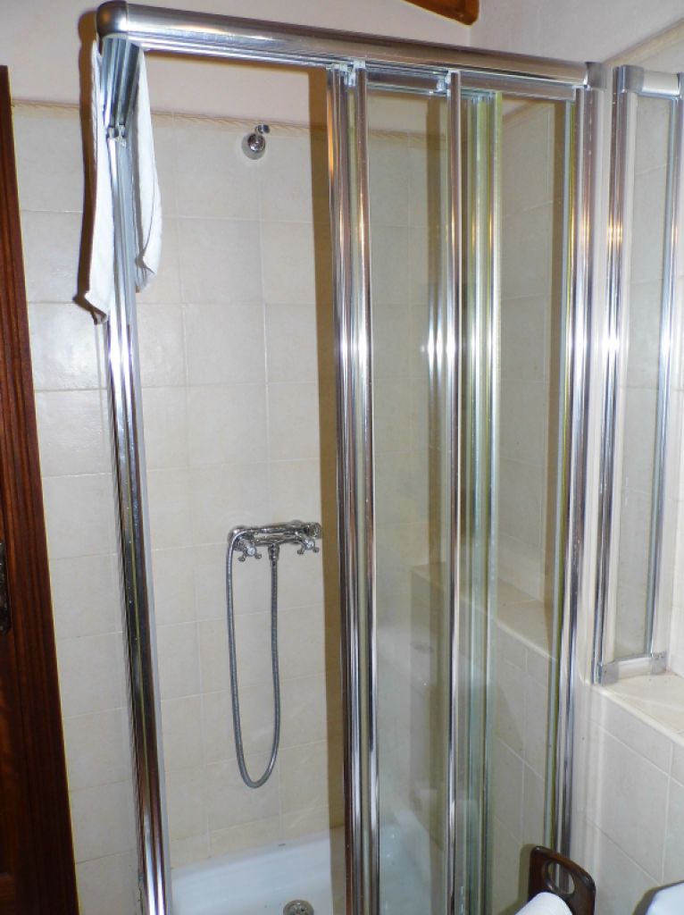 WINTER 25 / 26 : Grosse FInca mit Heizung, Pool und in ruhiger Lage bei Felanitx -- F 13 WT