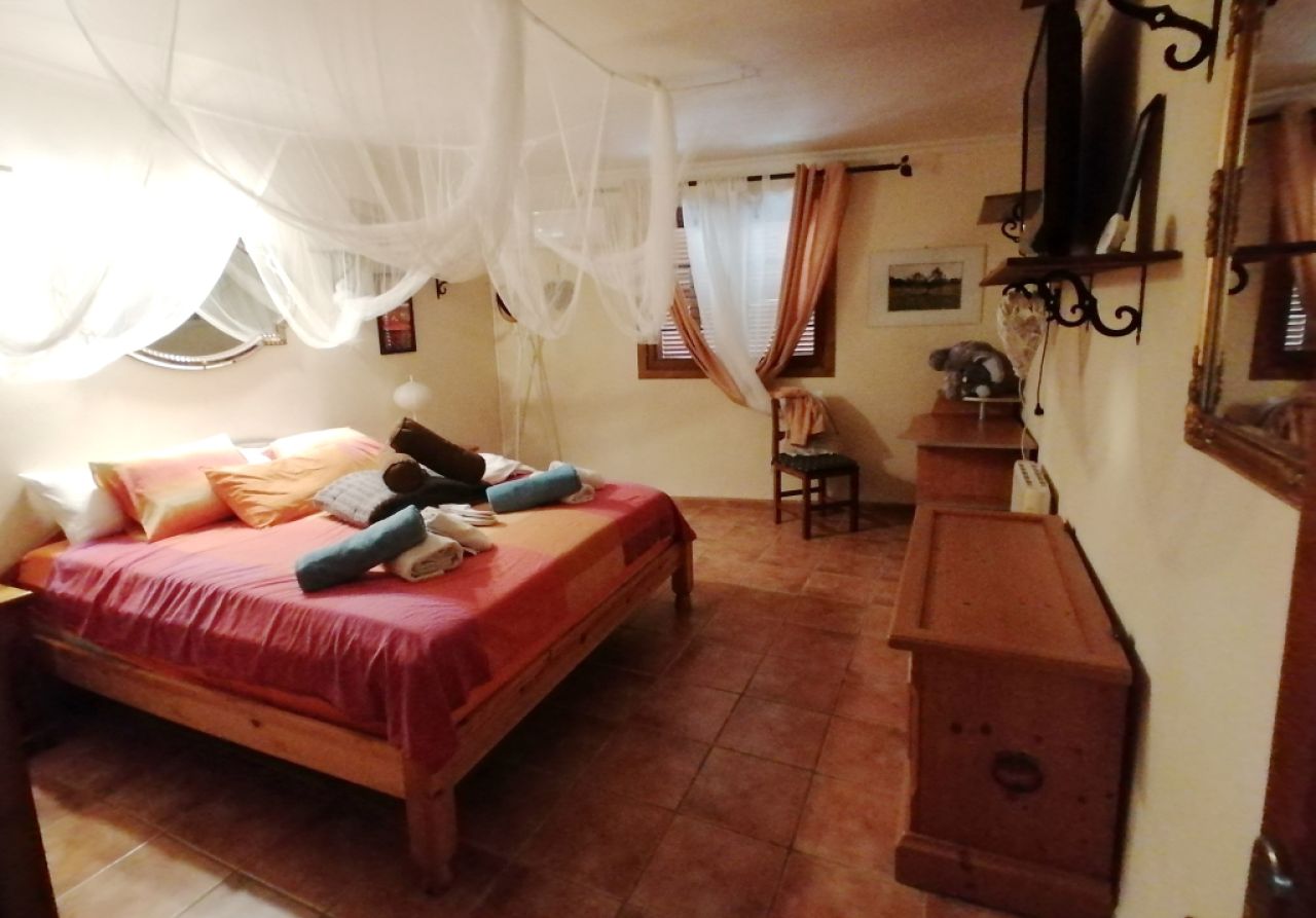Invierno 26/27: Apartamento en el campo con A/C, terrazas cerca de Cas Concos -- FAP 39 WT
