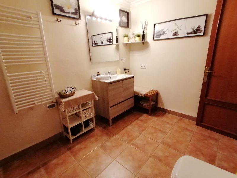 Invierno 26/27: Apartamento en el campo con A/C, terrazas cerca de Cas Concos -- FAP 39 WT