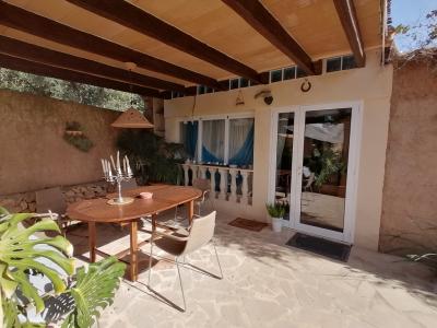 Invierno 26/27: Apartamento en el campo con A/C, terrazas cerca de Cas Concos -- FAP 39 WT