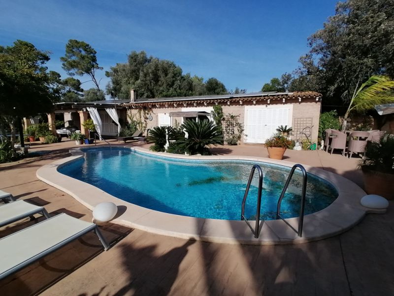 Invierno 26/27: Apartamento en el campo con AC y chimenea en una zona tranquila cerca de Cas Concos -- FAP 39 wT