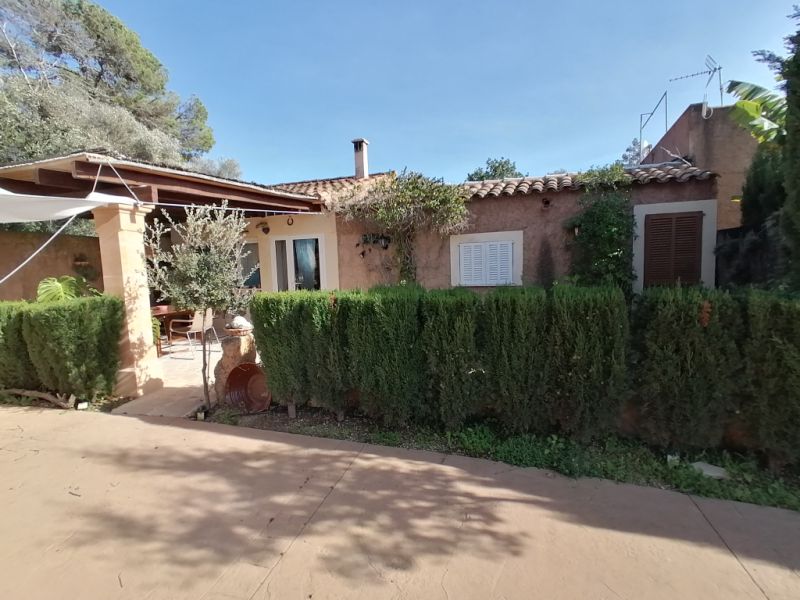 Invierno 26/27: Apartamento en el campo con AC y chimenea en una zona tranquila cerca de Cas Concos -- FAP 39 wT