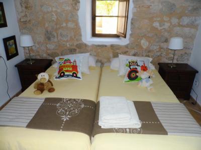 WINTER 26 / 27: Casita mit Zentralheizung auf einem Gemeinschaftsgrundstück bei Manacor -- F 250 a