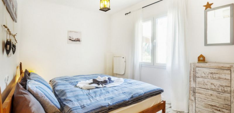 Winter 27 / 28: Ebenerdiges Chalet mit AC und Pool bei Es Carritxo -- CH 17 WT