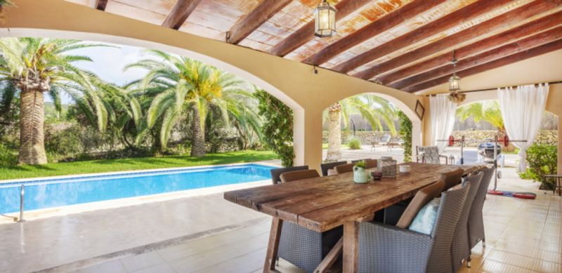 Winter 27 / 28: Ebenerdiges Chalet mit AC und Pool bei Es Carritxo -- CH 17 WT