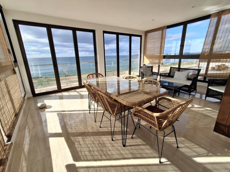 Winter 27 / 28: Bright apartment with AC on the first line of Sa Rapita--- AP 03 WT