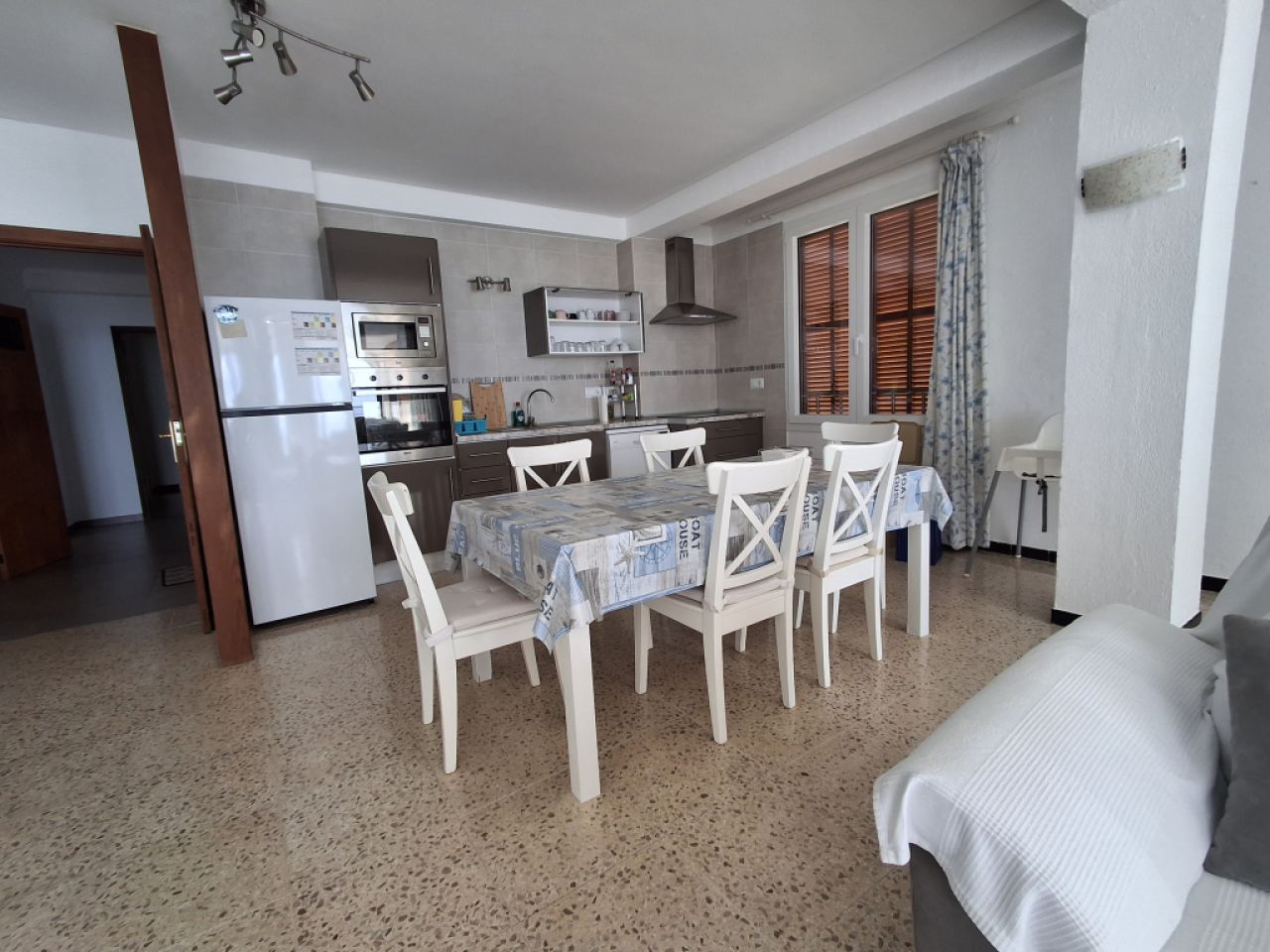 Winter 27 / 28: Bright apartment with AC on the first line of Sa Rapita--- AP 03 WT