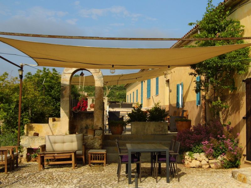 WINTER: 3 sep. Häuser mit 2 Pools und Heizung bei Manacor --- F 250 CM