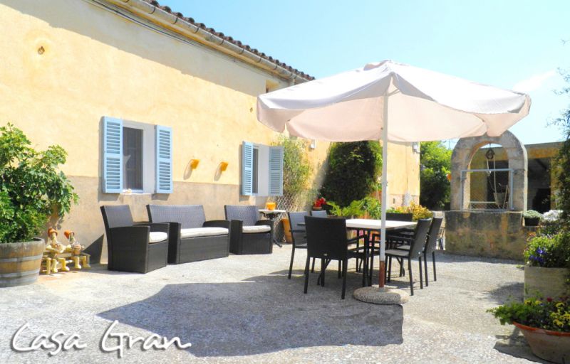 WINTER: 3 sep. Häuser mit 2 Pools und Heizung bei Manacor --- F 250 CM