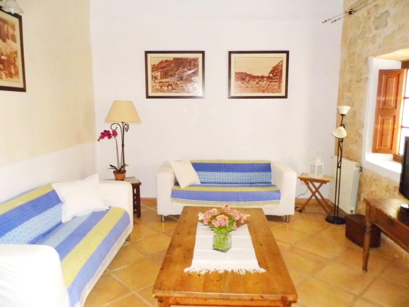 WINTER: 3 sep. Häuser mit 2 Pools und Heizung bei Manacor --- F 250 CM