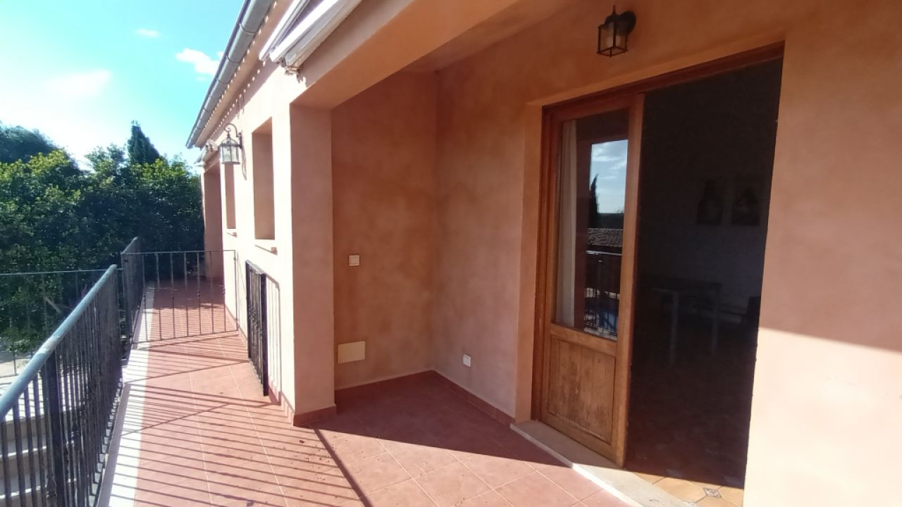 Invierno: 4 apts con piscina comunitaria, BBQ y AC en una aldea cerca de Campos -- AP 23 a - d WT