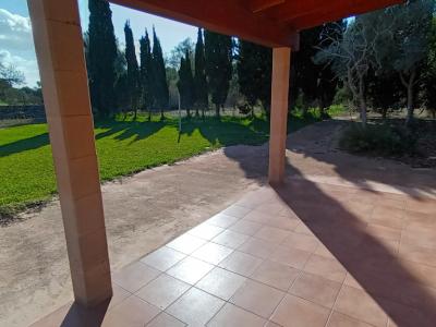 Invierno: 4 apts con piscina comunitaria, BBQ y AC en una aldea cerca de Campos -- AP 23 a - d WT