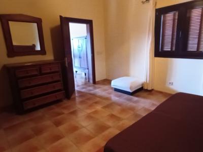 Invierno: 4 apts con piscina comunitaria, BBQ y AC en una aldea cerca de Campos -- AP 23 a - d WT