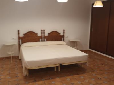 Invierno: 4 apts con piscina comunitaria, BBQ y AC en una aldea cerca de Campos -- AP 23 a - d WT