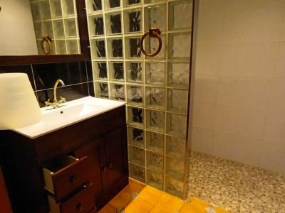 Invierno: 4 apts con piscina comunitaria, BBQ y AC en una aldea cerca de Campos -- AP 23 a - d WT