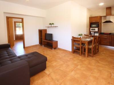 Winter: 9 Apts a 1 - 2 SZ auf einem gem.Grundstück mit Pool und AC in ruhiger Zone bei Campos-AP 43