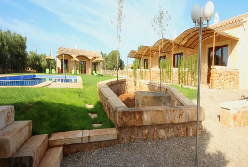 Winter: 9 Apts a 1 - 2 SZ auf einem gem.Grundstück mit Pool und AC in ruhiger Zone bei Campos-AP 43