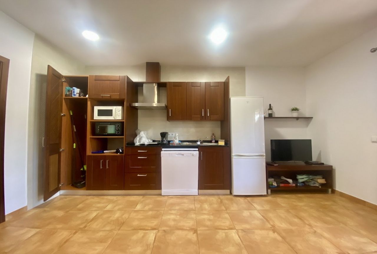 Winter: 9 Apts a 1 - 2 SZ auf einem gem.Grundstück mit Pool und AC in ruhiger Zone bei Campos-AP 43