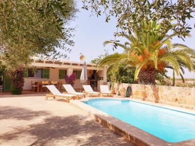 Invierno: Finca de una sola planta con aire acondicionado y piscina cerca de Campos - Es Trenc-- F 3