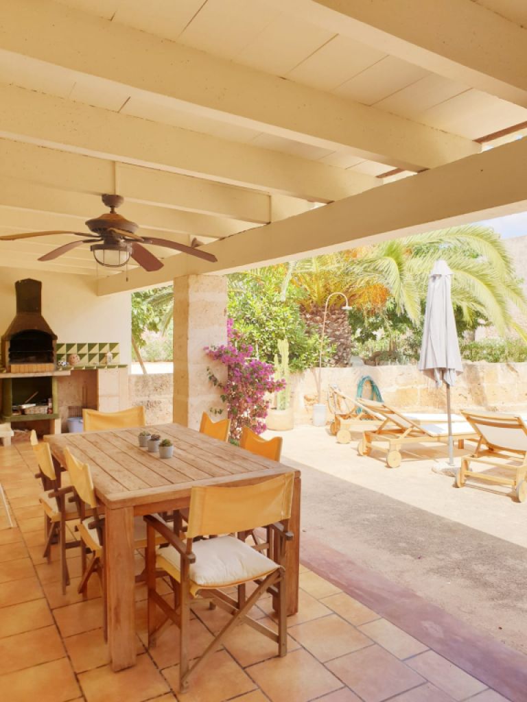 Invierno: Finca de una sola planta con aire acondicionado y piscina cerca de Campos - Es Trenc-- F 3